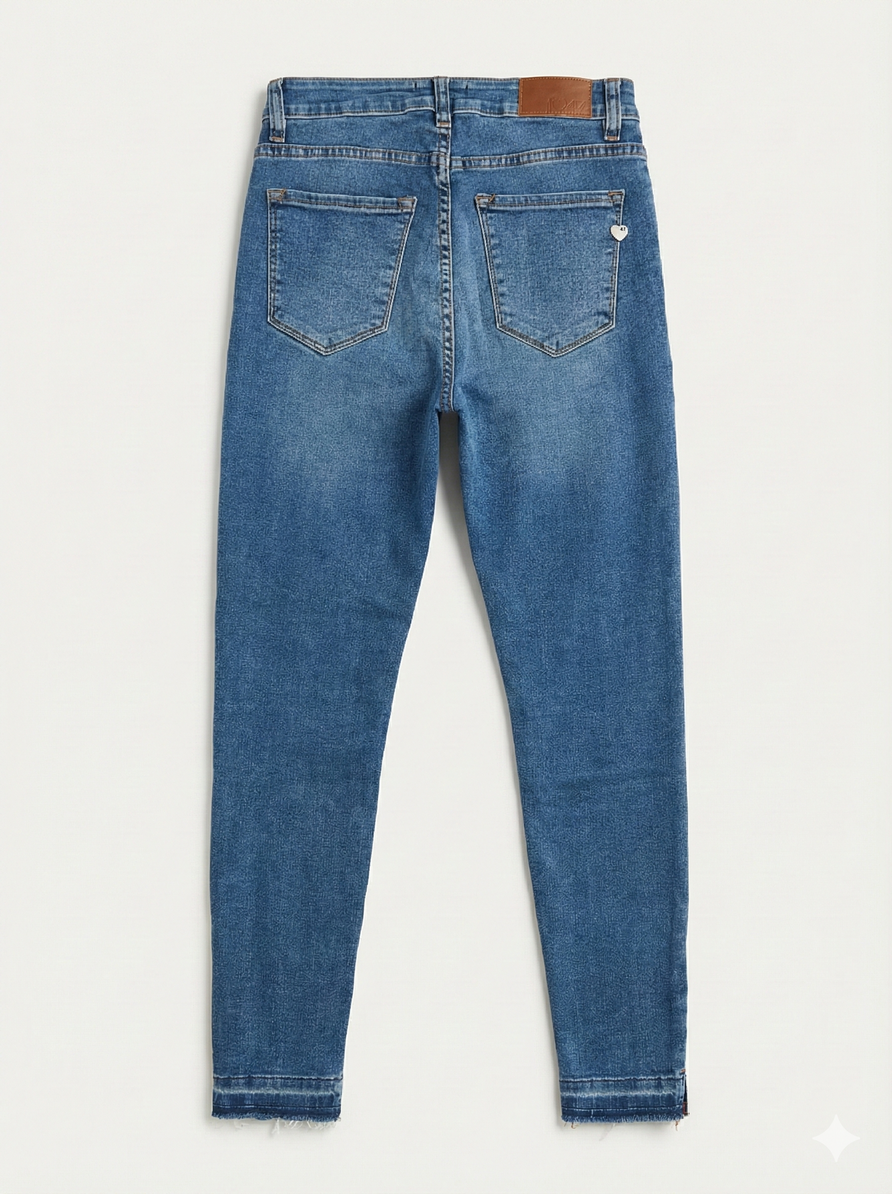 JEAN SKINNY TIRO ALTO