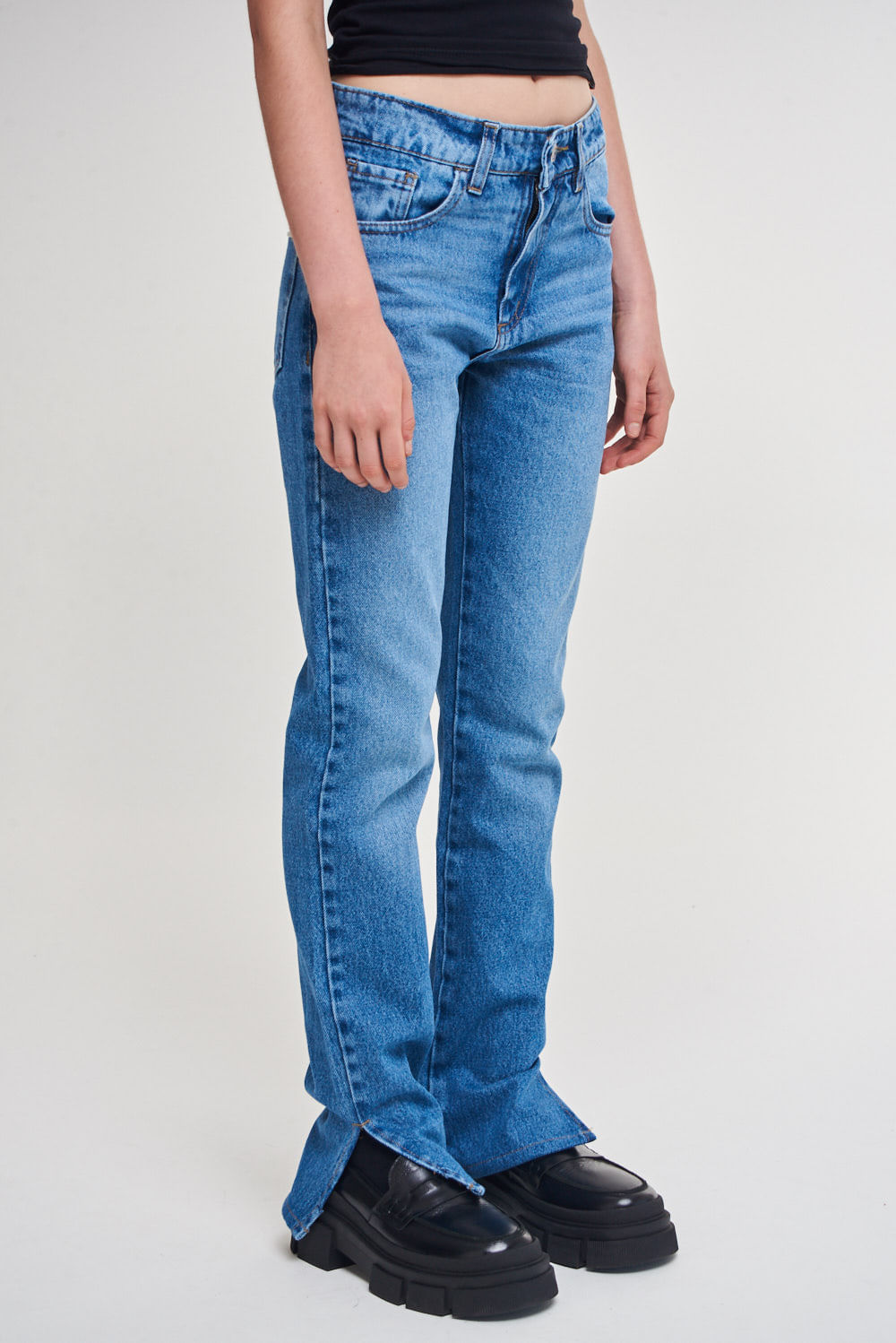 JEAN ESSENTIAL