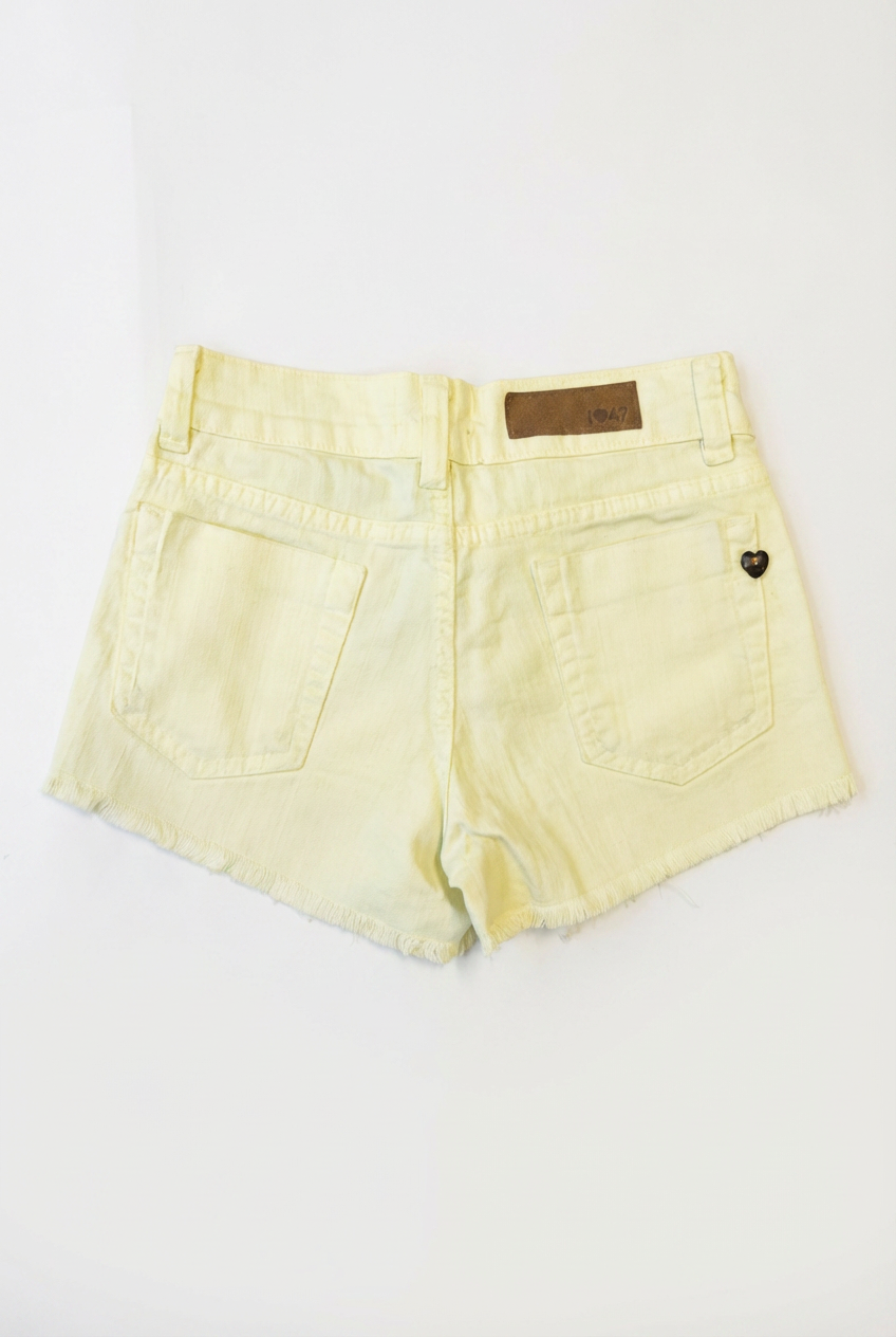 SHORT DAISY