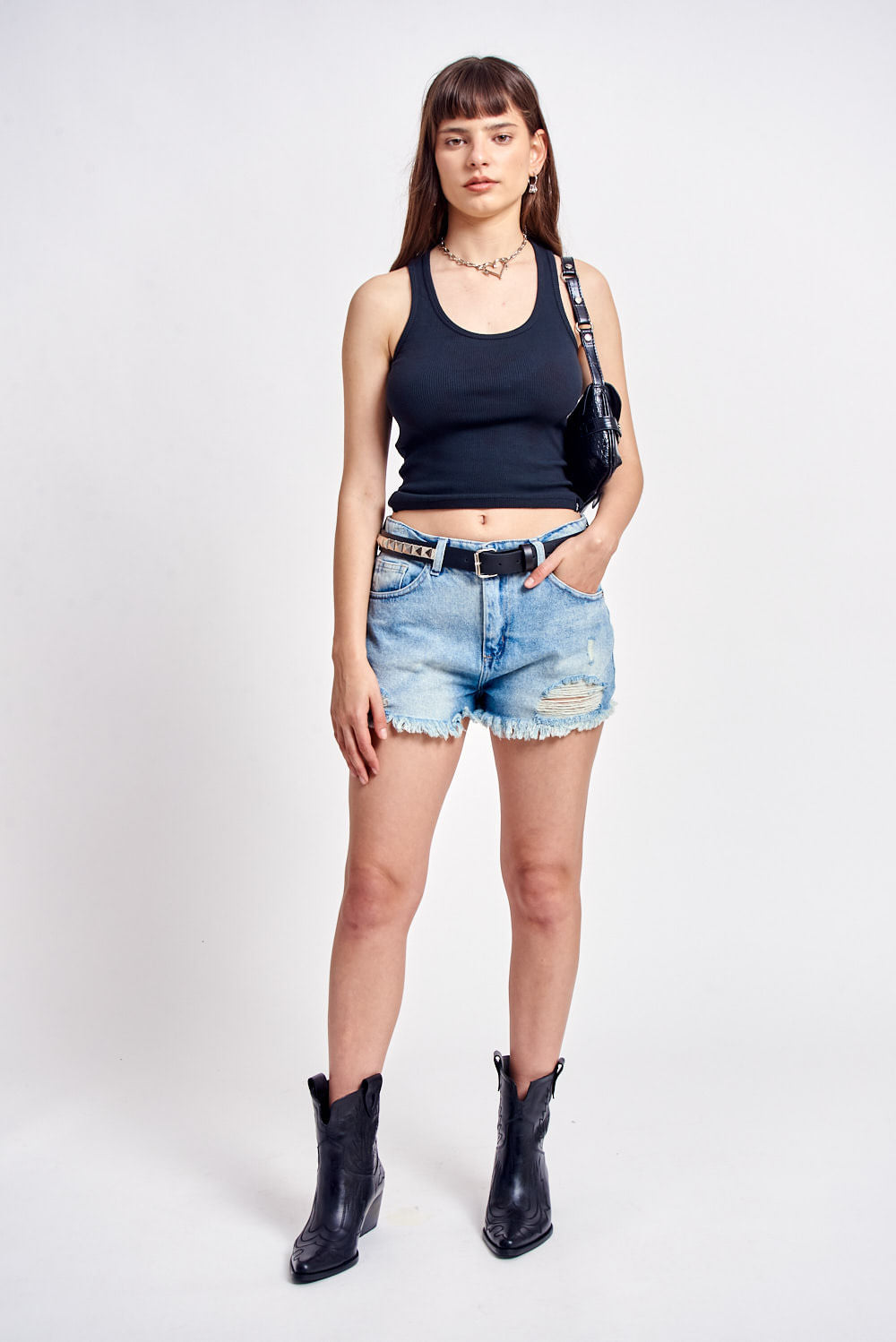 SHORT RIPPED VINTAGE