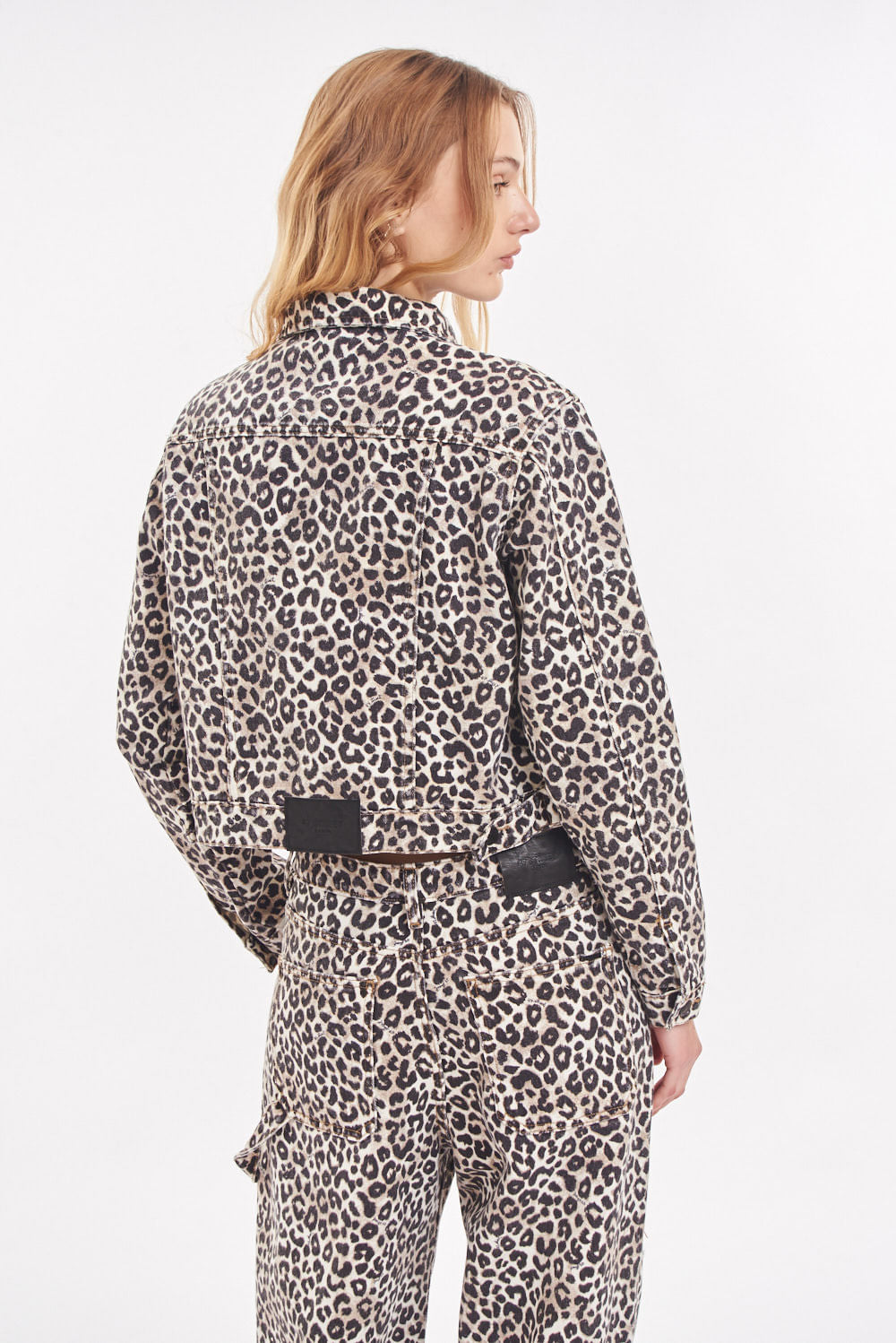 CAMPERA LEOPARD BROWN