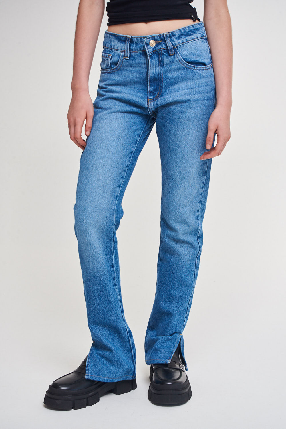 JEAN ESSENTIAL